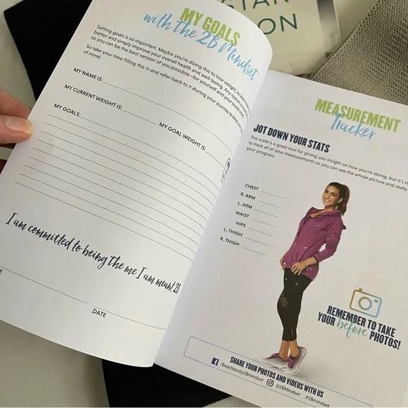 Beachbody Books and Power Loops Resistance Bands Workout Health Fitness - Picture 2 of 13